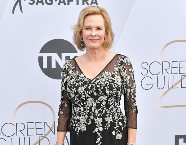 JoBeth Williams from 2019 SAG Awards Red Carpet Fashion | E! News